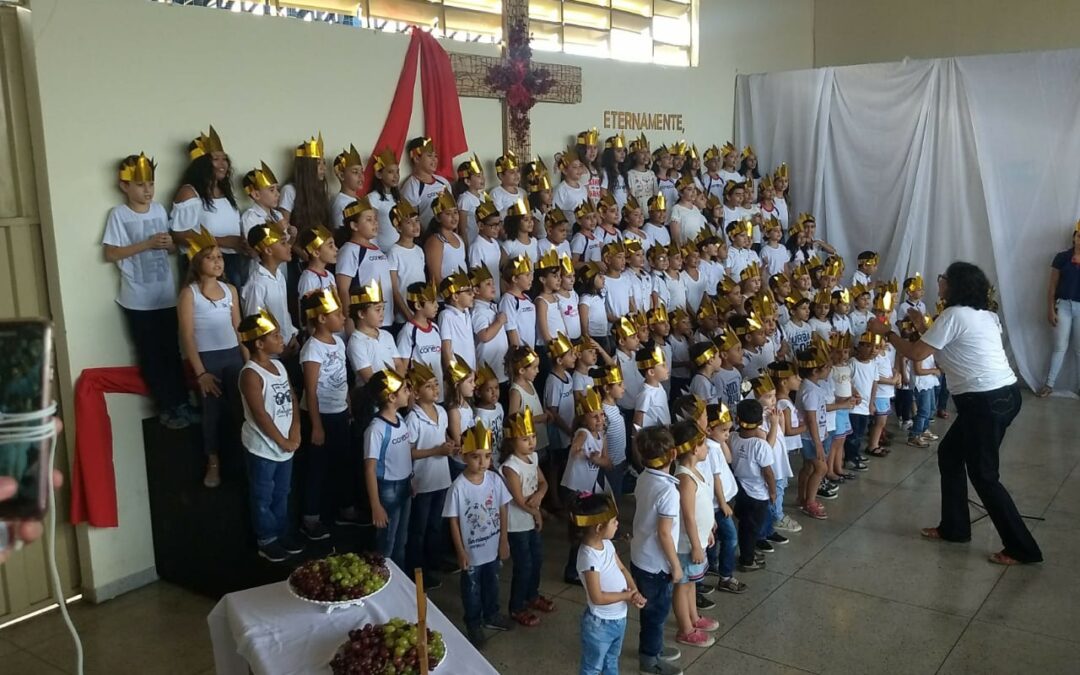 O Colégio Conexão celebrou a Semana da Páscoa!!!